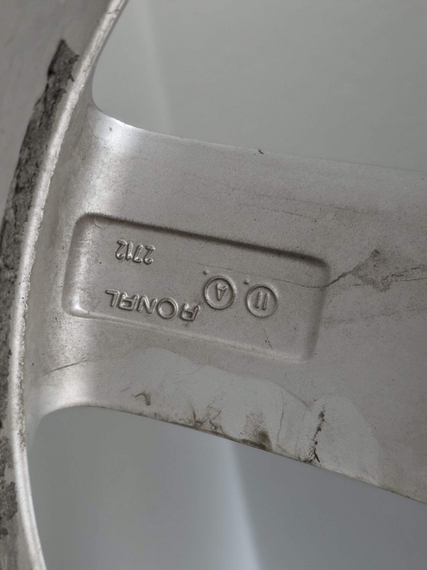 Audi Джанти с гуми 17 5х112 / 7,5J /ет 28 / отвор 66,5мм.