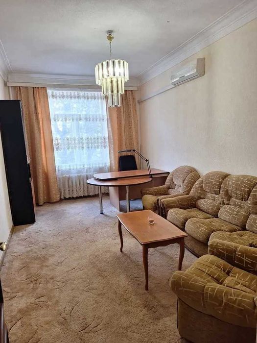 Дава се под наем Двустаен апартамент в София, Зона Б-18 - 65 кв.м за 484.5 € - Снимка #2