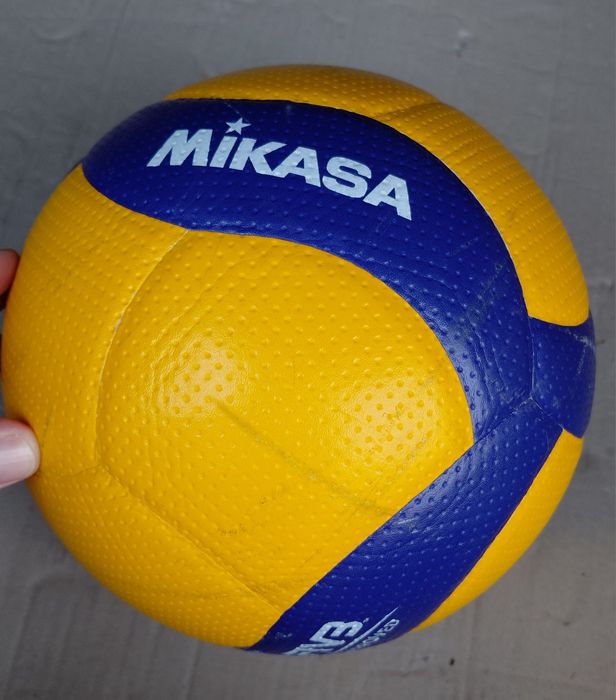 MIKASA Волейболна топка V200W
