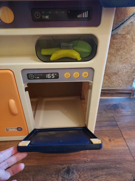Детска кухня М-Toys с 65 аксесоара, светлини и звуци