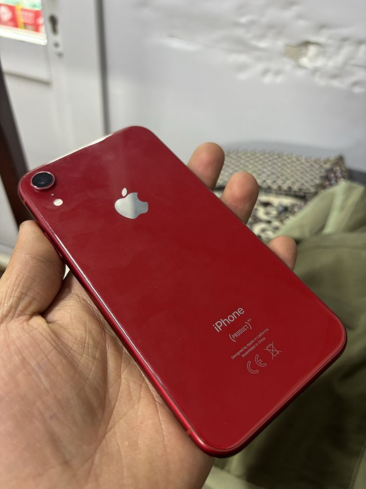IPhone xr в хорошем состоянии