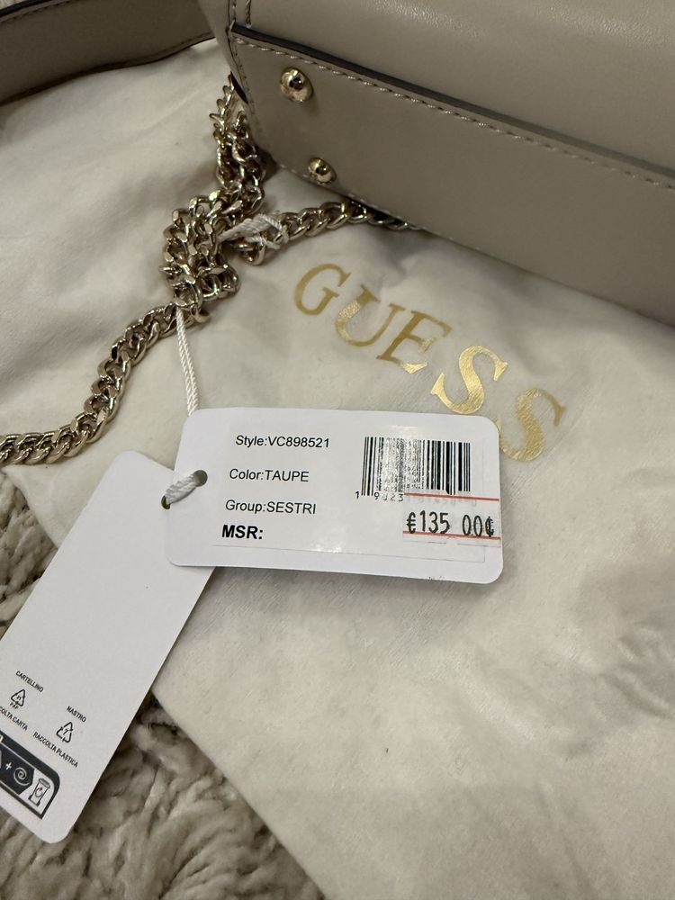 НОВА Дамска чанта Guess
