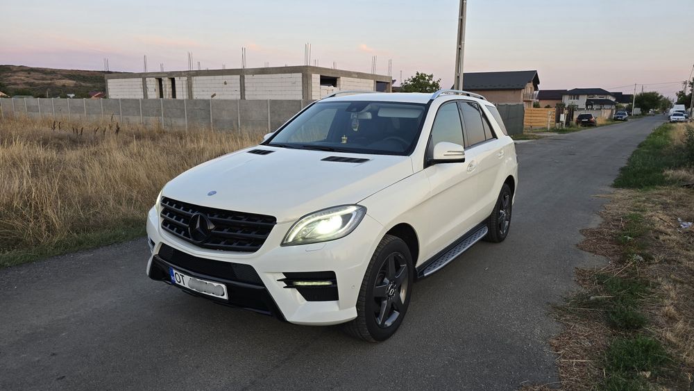 Vând Mercedes ML 350D