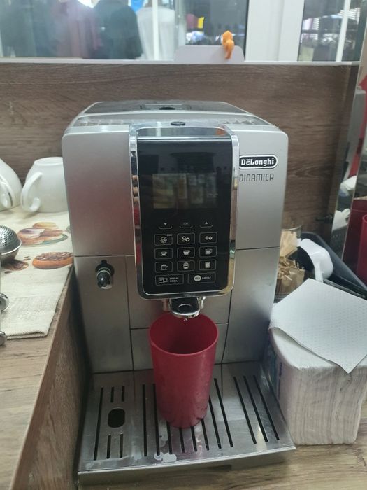 Кофемашина delonghi