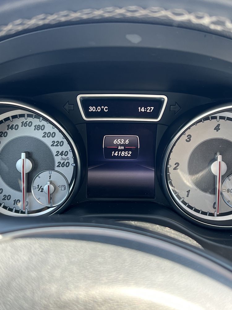 Mercedes cla 200