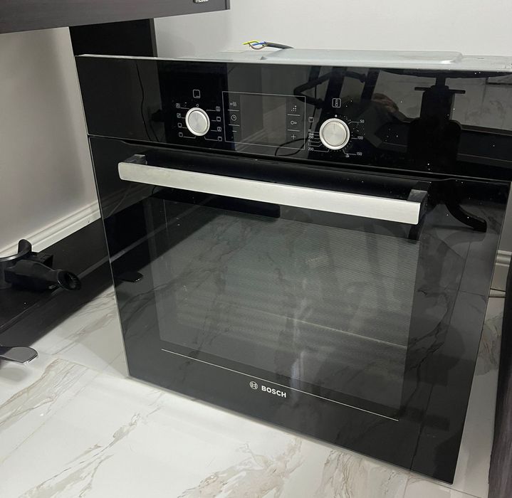 Продам духовой шкаф Bosch