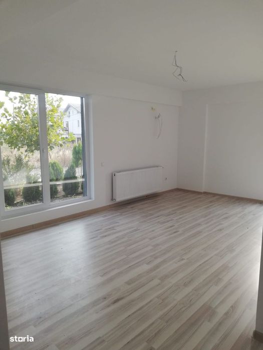 Ap.2 camere+curte proprie 60 mp-Bloc nou