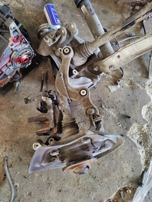 Fuzete Fuzeta stanga dreapta spate audi q7 4m sq7 q8 sq8