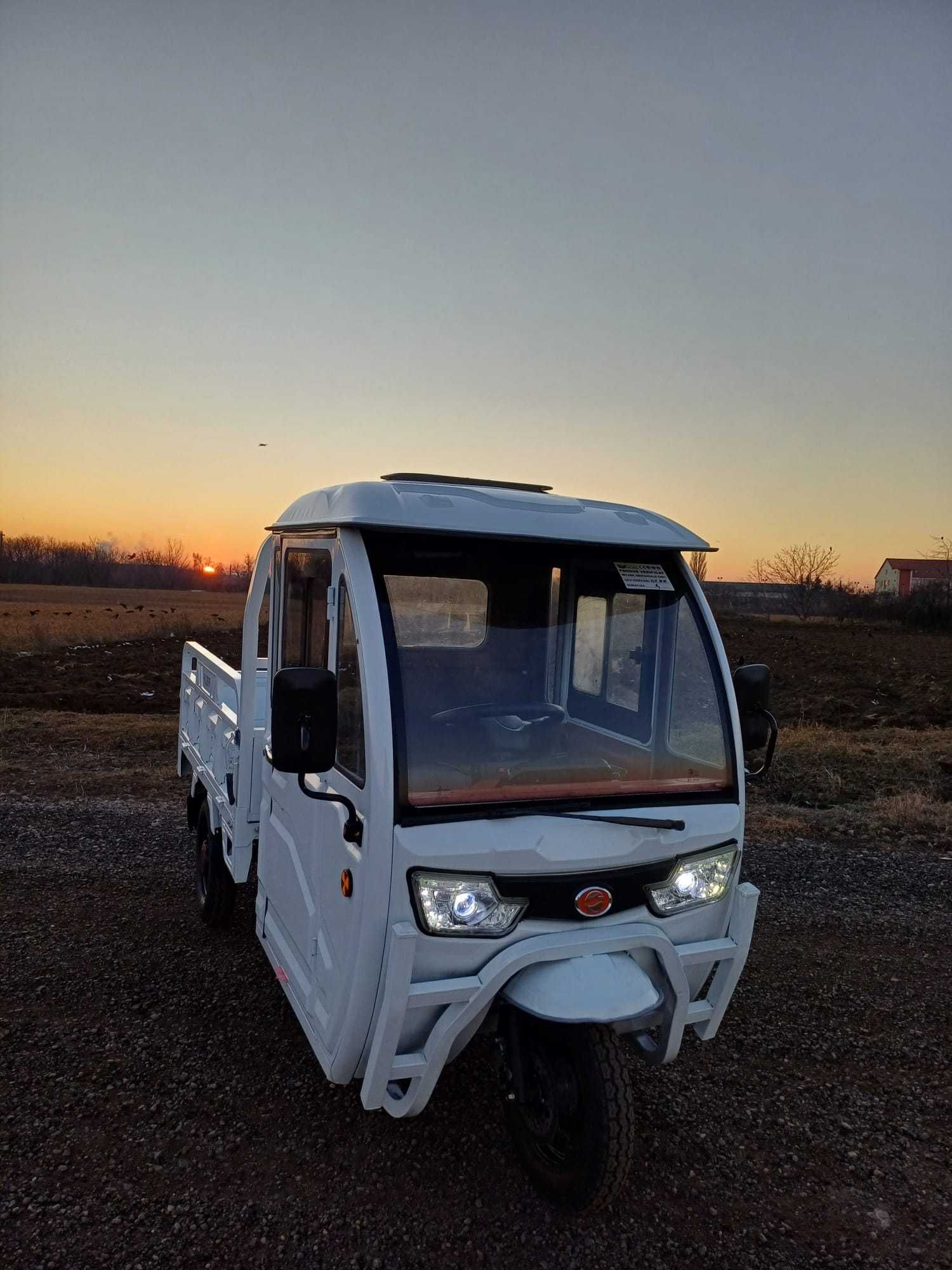 Triciclu electric kuba e-kamyonet ce nu necesita permis