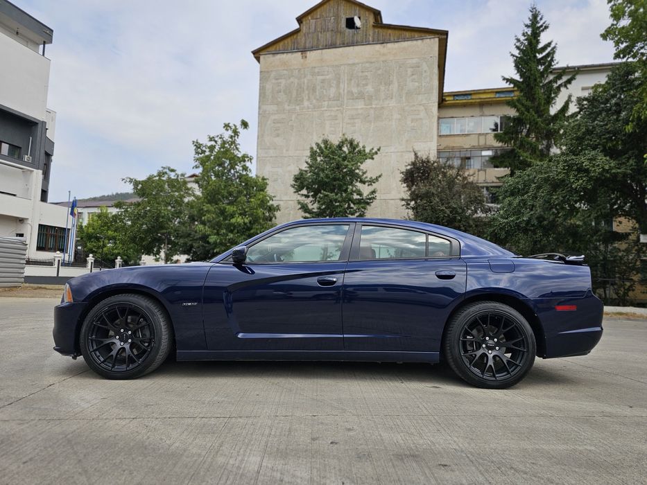 Dodge Charger R/T 2013 V8 5.7l HEMI 375CP