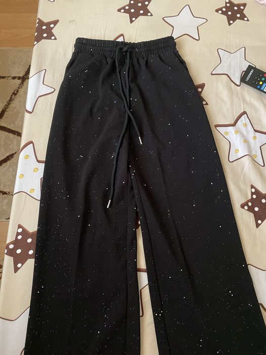 Pantaloni trening cu sclipici noi