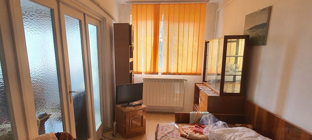 Vând ap 3 cam dec confort1 Micro 39B, str Henri Coandă, f spațios 70mp