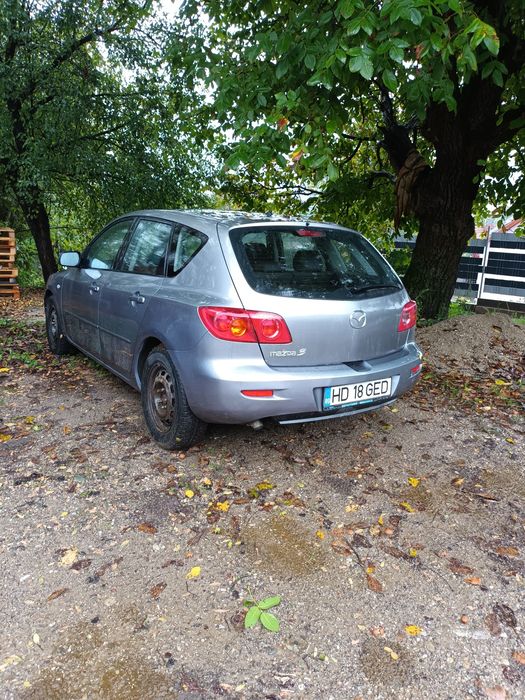 Se vinde Mazda 3