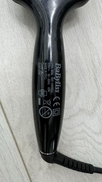 Perie electrica pentru indreptat parul BaByliss