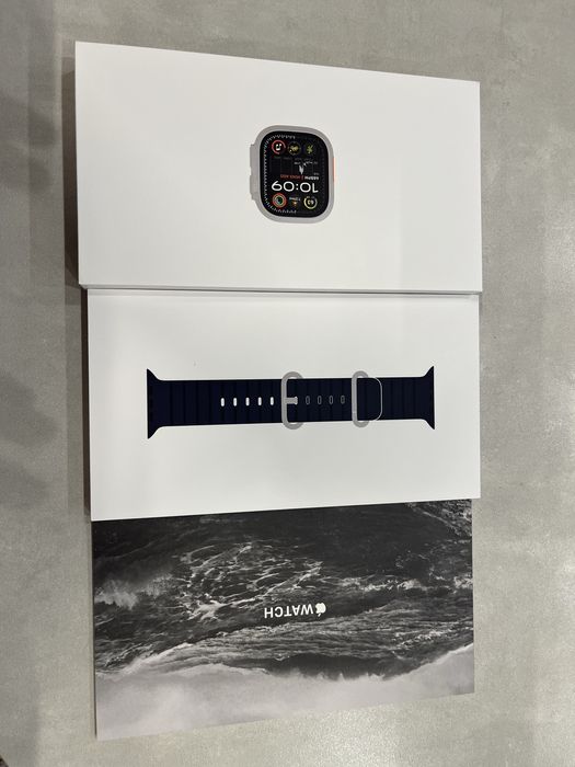 Apple Watch Ultra 2 Titanium (GPS + Cellular) 49MM - Ocean Band