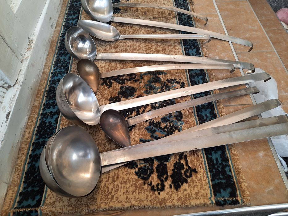 Ошхона томларини таркатиш учун чумичлар бир жонаси 60000 сум