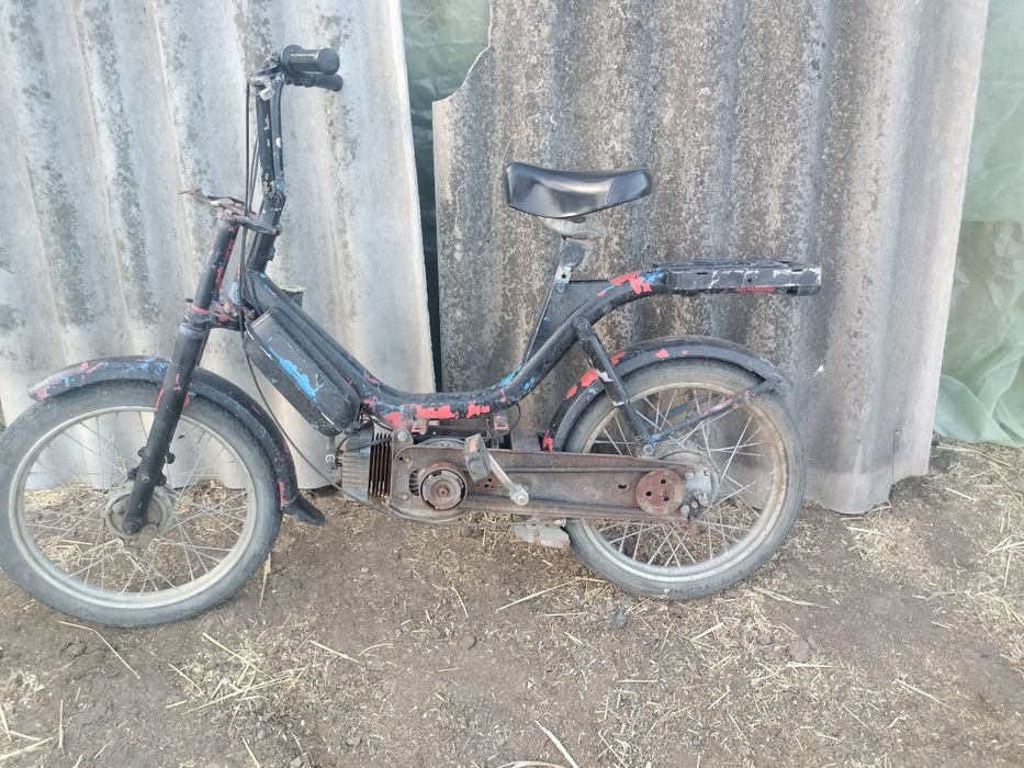 Moped cu pedale 49cc