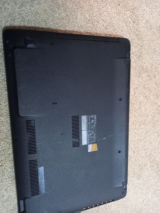 Asus Amd Fx7500,Ram 16gb ,ssd 256,video 2gb,baterie 3 ore