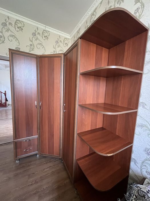 Шкаф в хорошем состоянии… цена 30 000 тенге