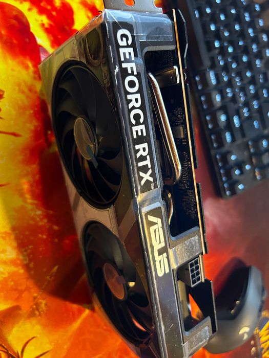 Видео карта ASUS GeForce RTX 5060 Dual OC, 8GB GDDR7, 128-bit