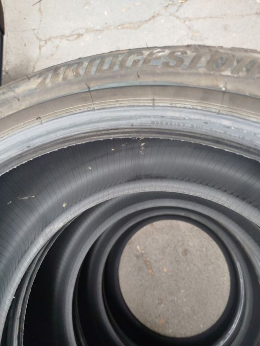 Зимни гуми bridgestone