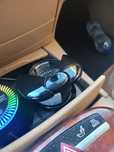 Пепелник за кола автоматично отваряне и затваряне usb