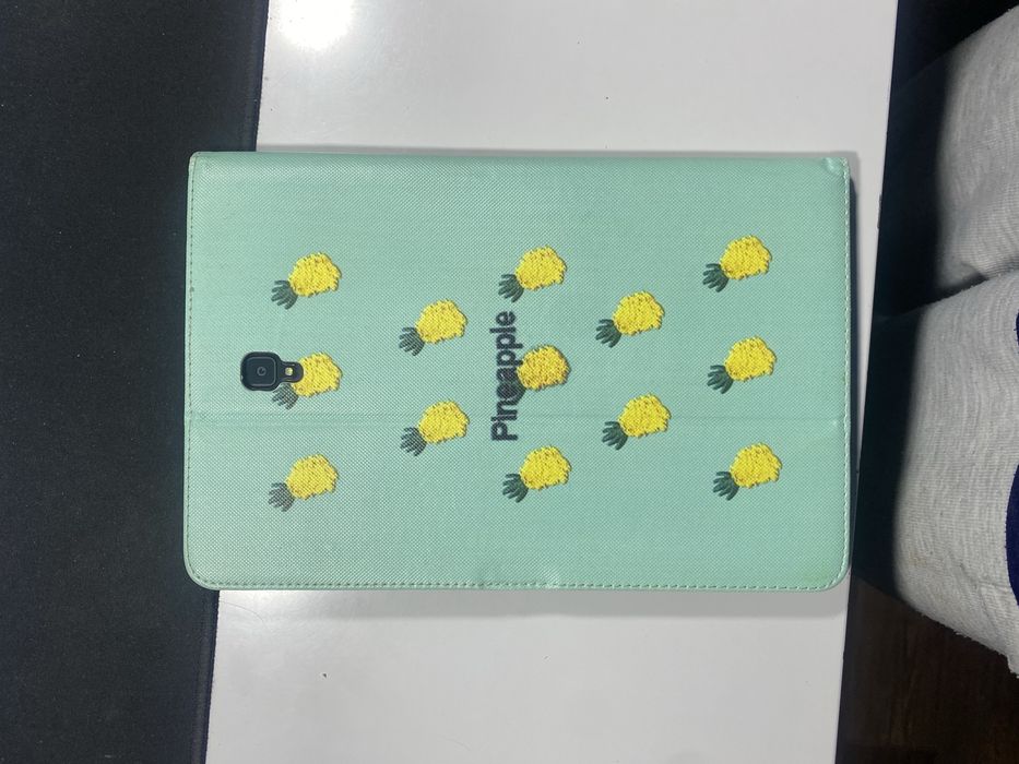 Galaxy tab S4.