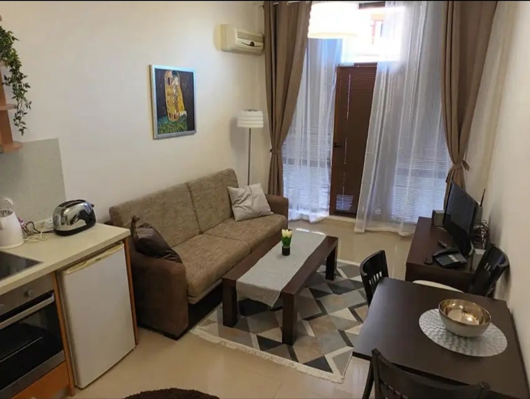 Продава се Двустаен апартамент в Балчик - 55 кв.м за 764 €/кв.м - Снимка #1
