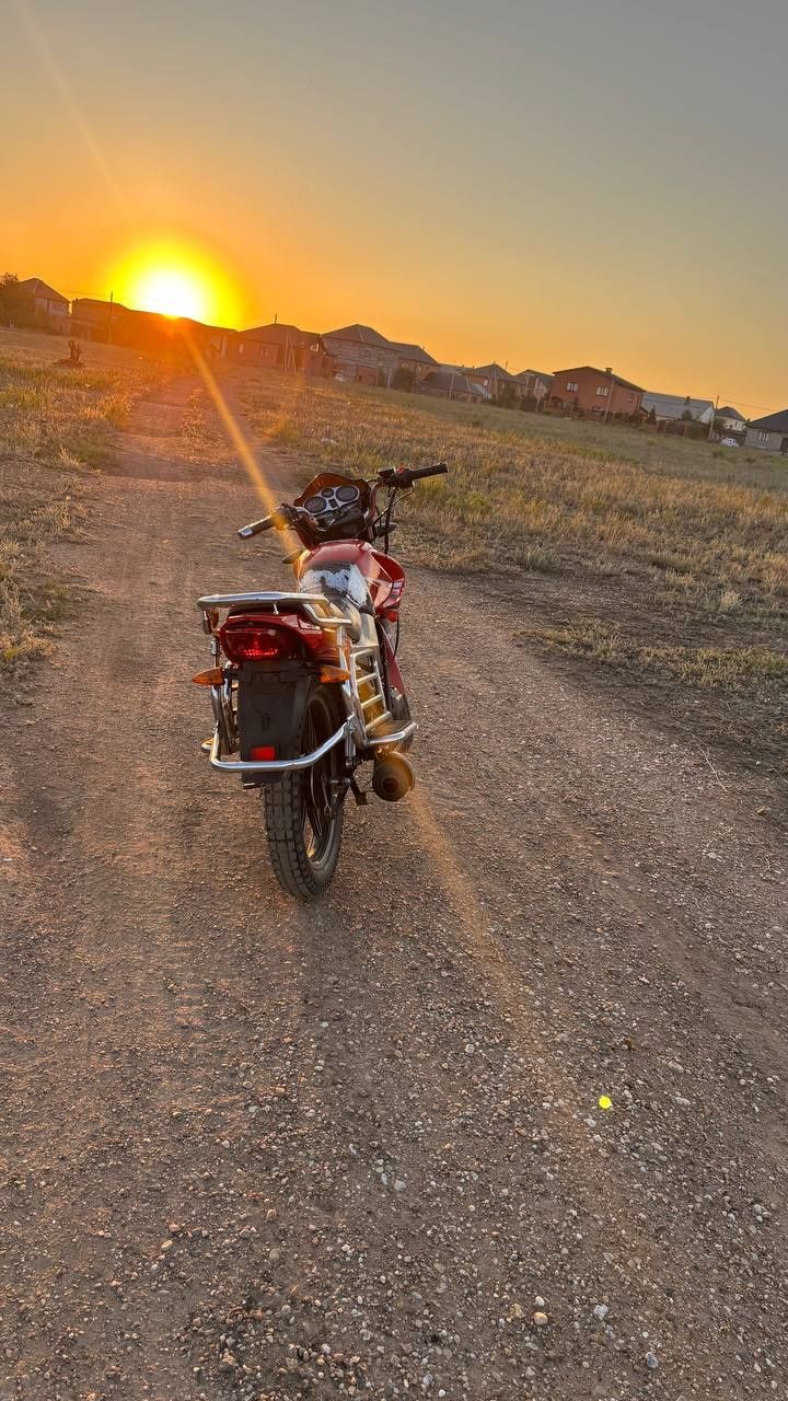 Peng Cheng 150cc мотоциклі – Сенімді және Үнемді! 
Сипаттама