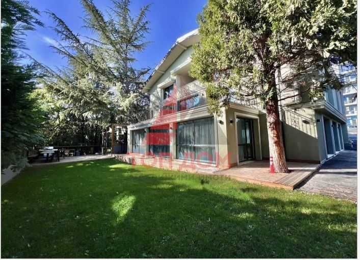 Продава се Тристаен апартамент в Варна, м-т Евксиноград - 120 кв.м за 2334 €/кв.м - Снимка #1