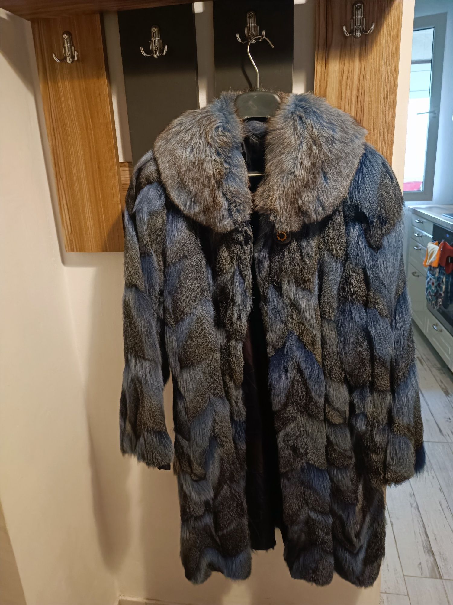 Haină blană naturală vulpe polară cu vulpe argintie