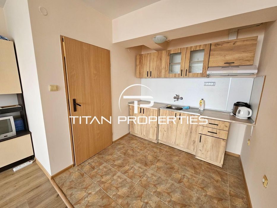 Продава се Двустаен апартамент в Варна, Бриз - 95 кв.м за 1002 €/кв.м - Снимка #1