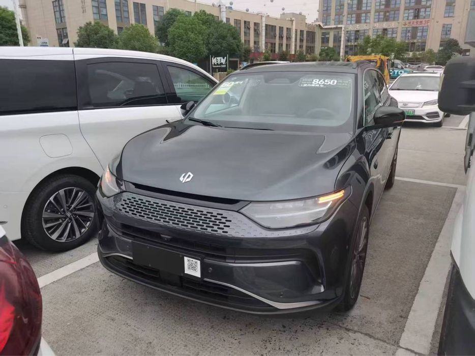 Leapmotor C11 Premium Gibrid