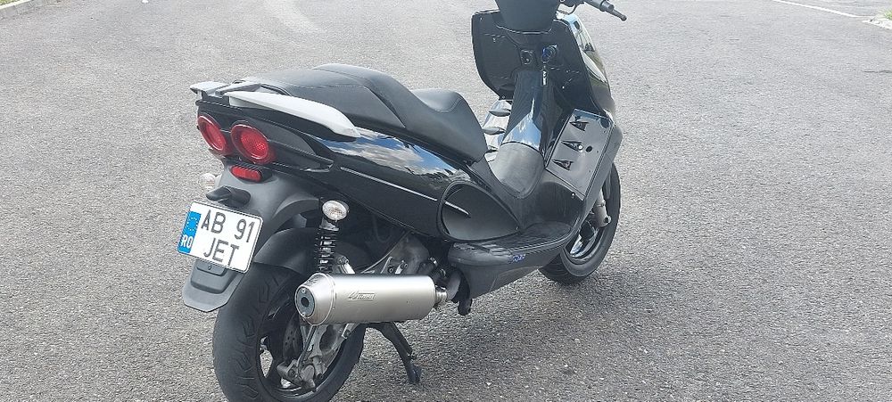 Malaguti Phantom max 250 f12