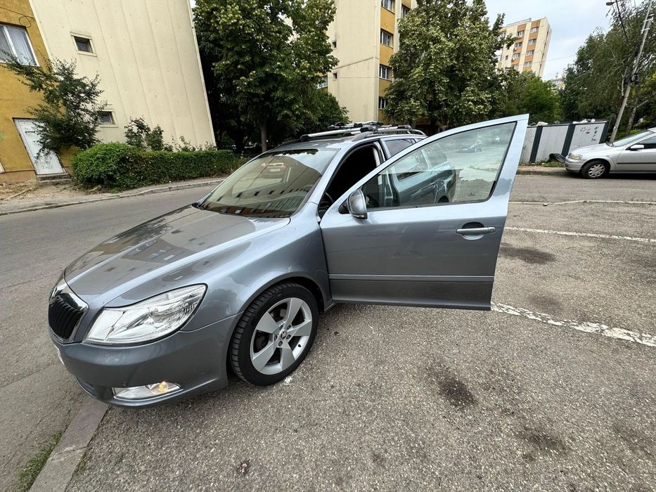 Skoda Octavia Revizii la max 12000 de km cu istoric service, tehnic foarte buna