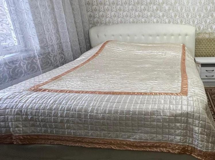 Срочно! Продам кровать, размер-2-х  спальный, 80000 тг,торг