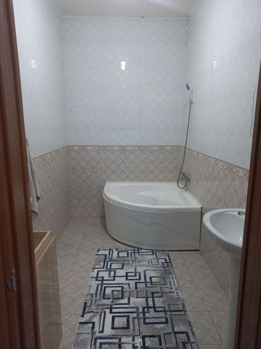 Аренда Корасу 2 4хона 400 долл оилага йоки йигитларга