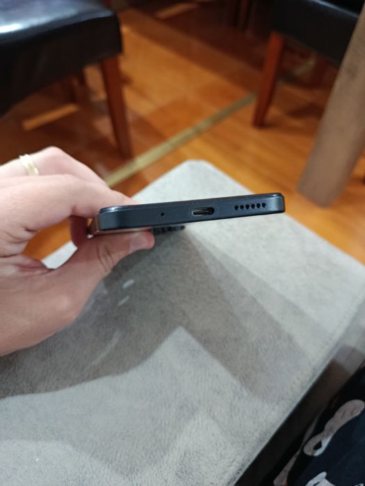 Telefon Mobil Xiaomi Redmi 12 5G Midnight Black 4+4GB RAM 128 ROM