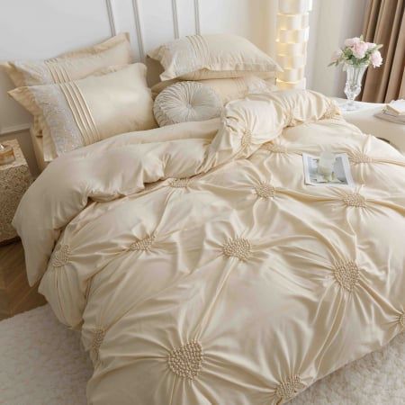 Lenjerii inimi brodate