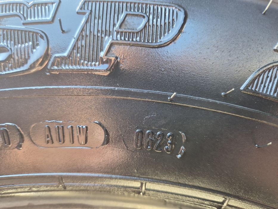 Cauciucuri 245/70/17.5 m+s