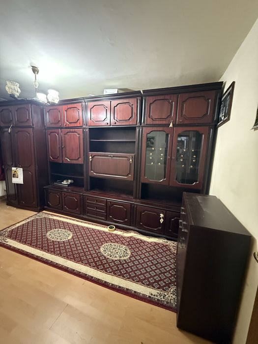 Vand set mobila sufragerie