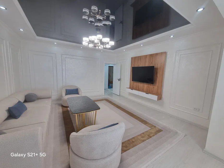 Sotiladi квартира Центр Мирабад Ойбек 3//5//9 75м2 с обстановкой