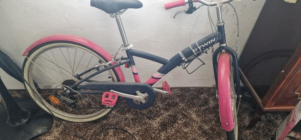 Bicicleta copii în stare foarte bună folosita foarte putin