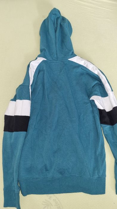 Bluza ClockHouse Marimea L