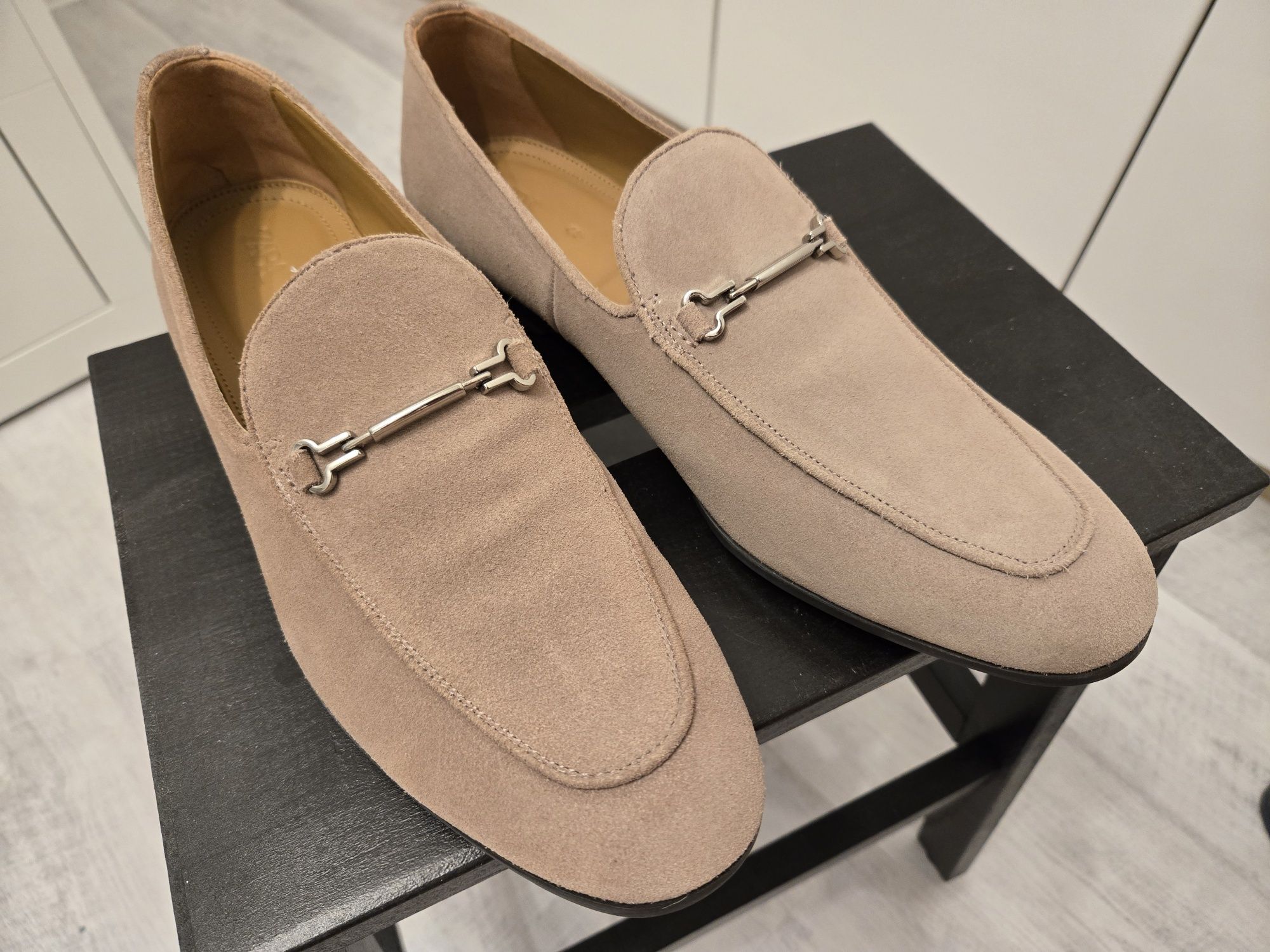 Mocasini noi piele intoarsa - marime 44