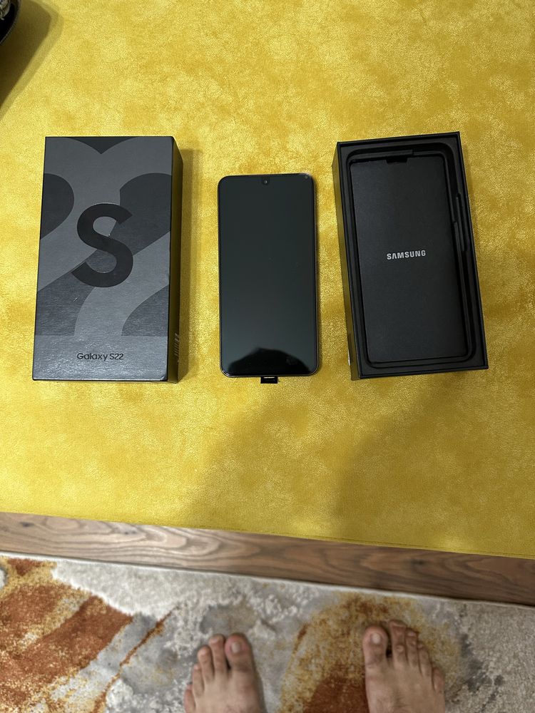 Telefon Samsung s22 nou