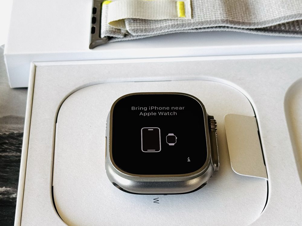 Apple Watch Ultra 49mm Titanium