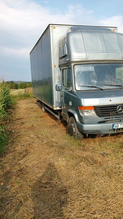 Vând sau Dezmembrez Mercedes Vario