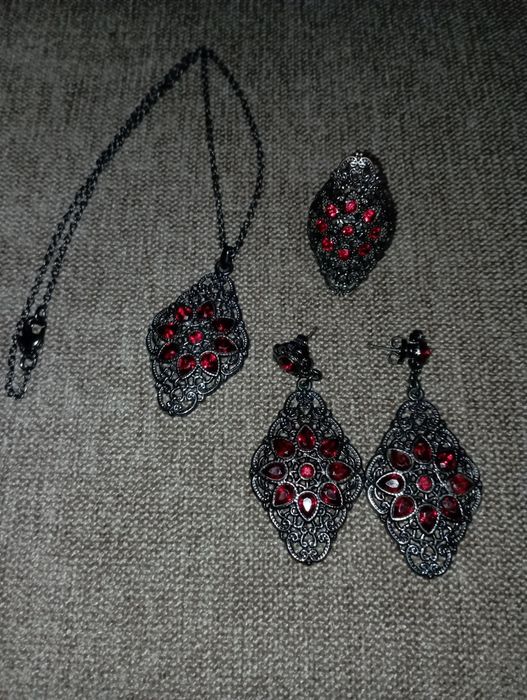 набор сережки,кулон, кольцо