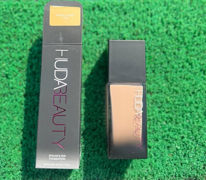 Фон Дьо тен huda Beauty